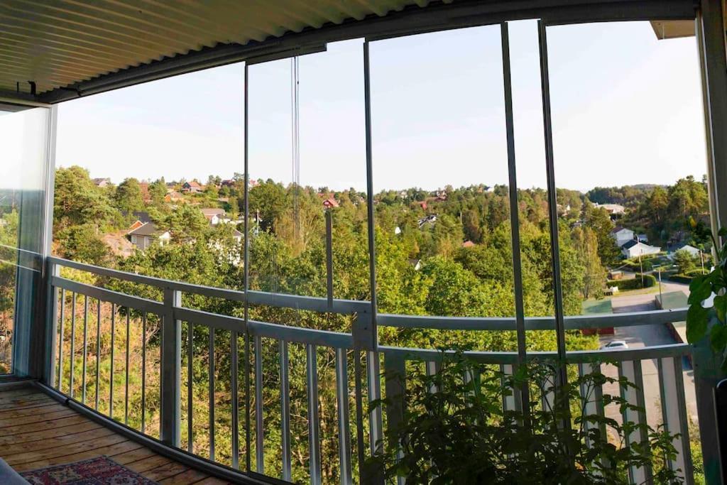 Апартаменти 5 Minutes To Downtown Arendal-Free Parking Екстер'єр фото